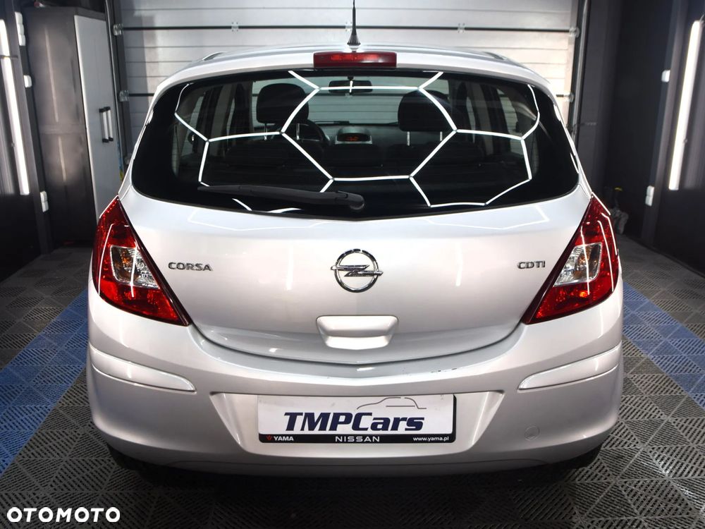 Opel Corsa 1.3 CDTI Enjoy - 28
