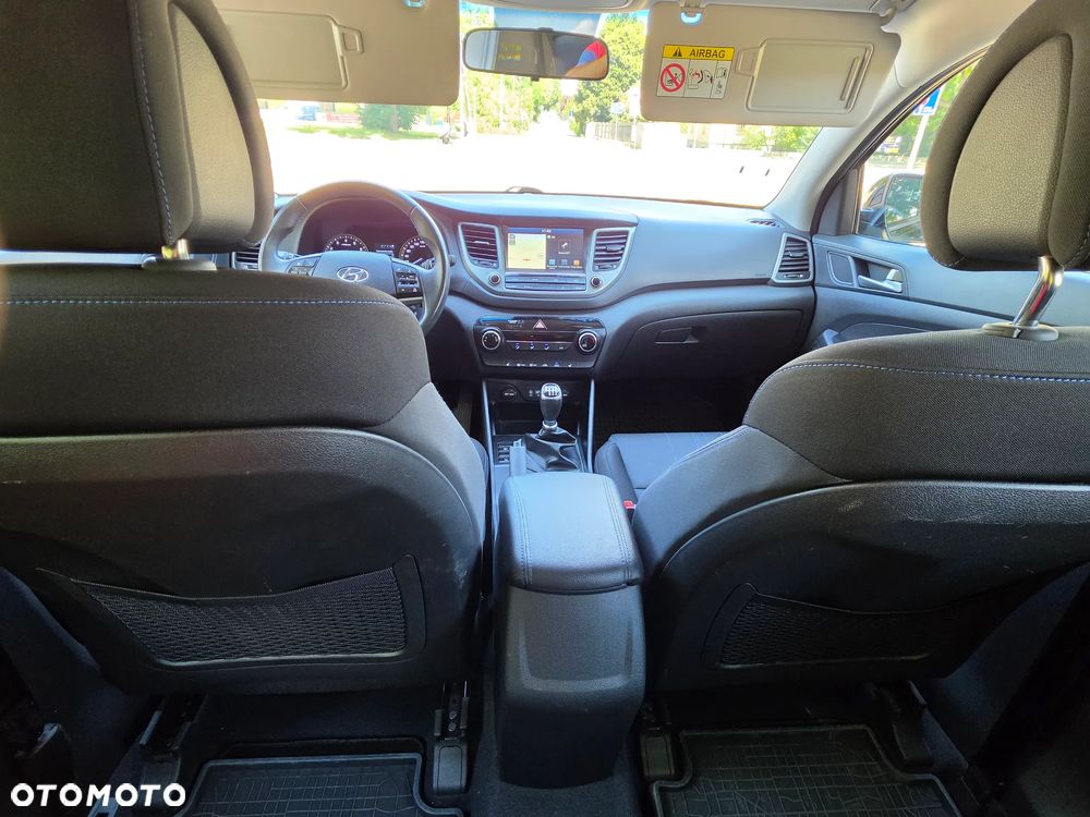 Hyundai Tucson 1.6 Turbo 2WD Navi - 23