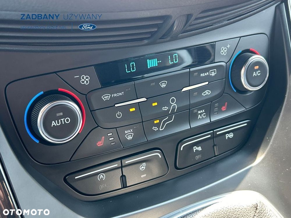 Ford Kuga - 19