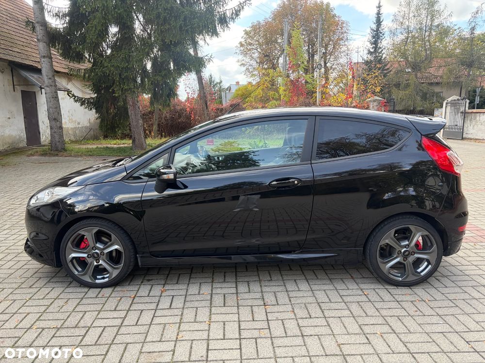 Ford Fiesta 2017 photo 3