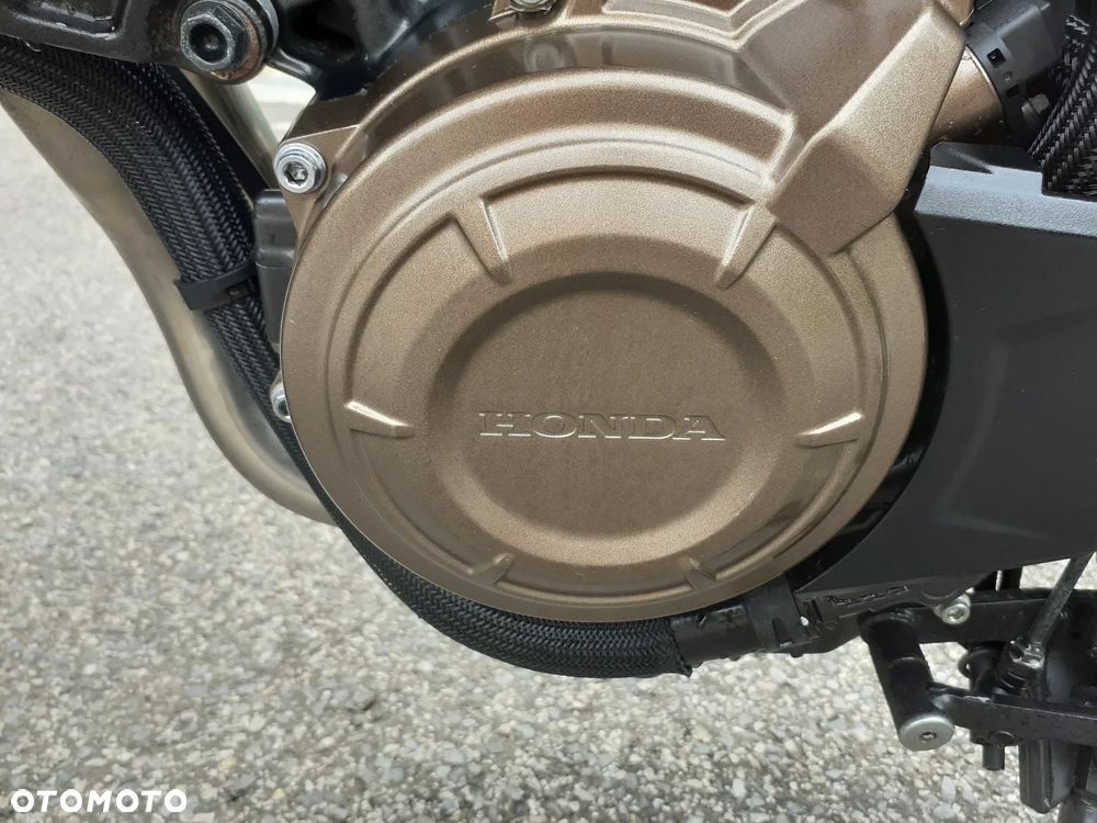 Honda CB - 19