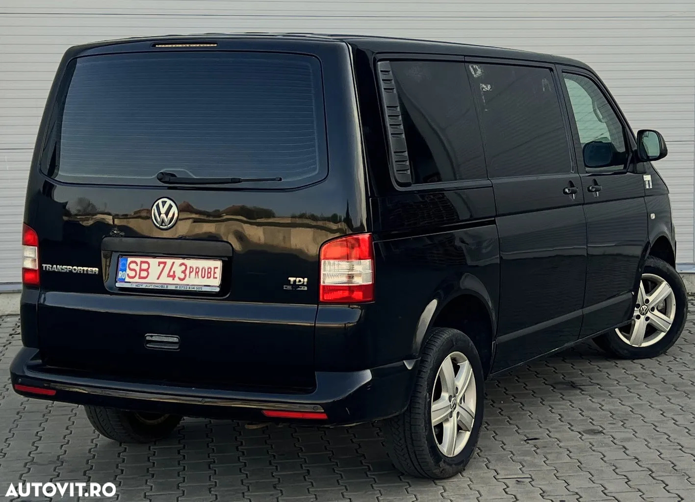 Volkswagen Transporter - 4