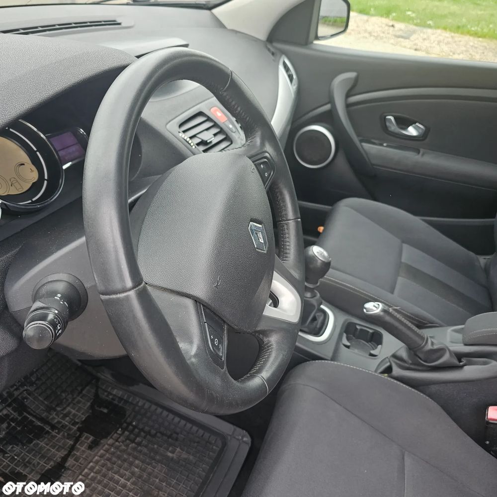 Renault Megane 1.6 Dynamique - 13