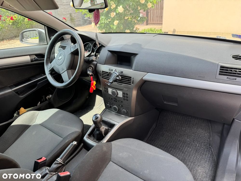 Opel Astra - 10