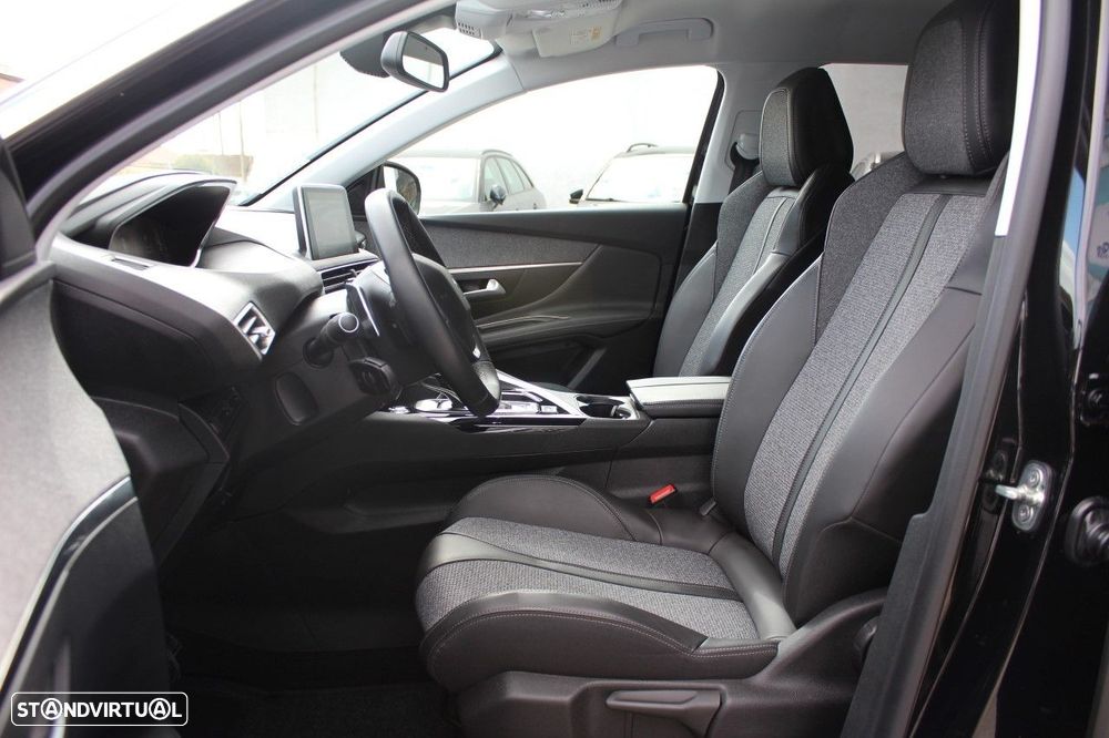 Peugeot 5008 1.5 BlueHDi Allure Pack EAT8 - 6