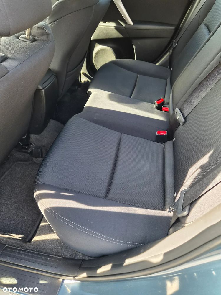 Mazda 3 - 9