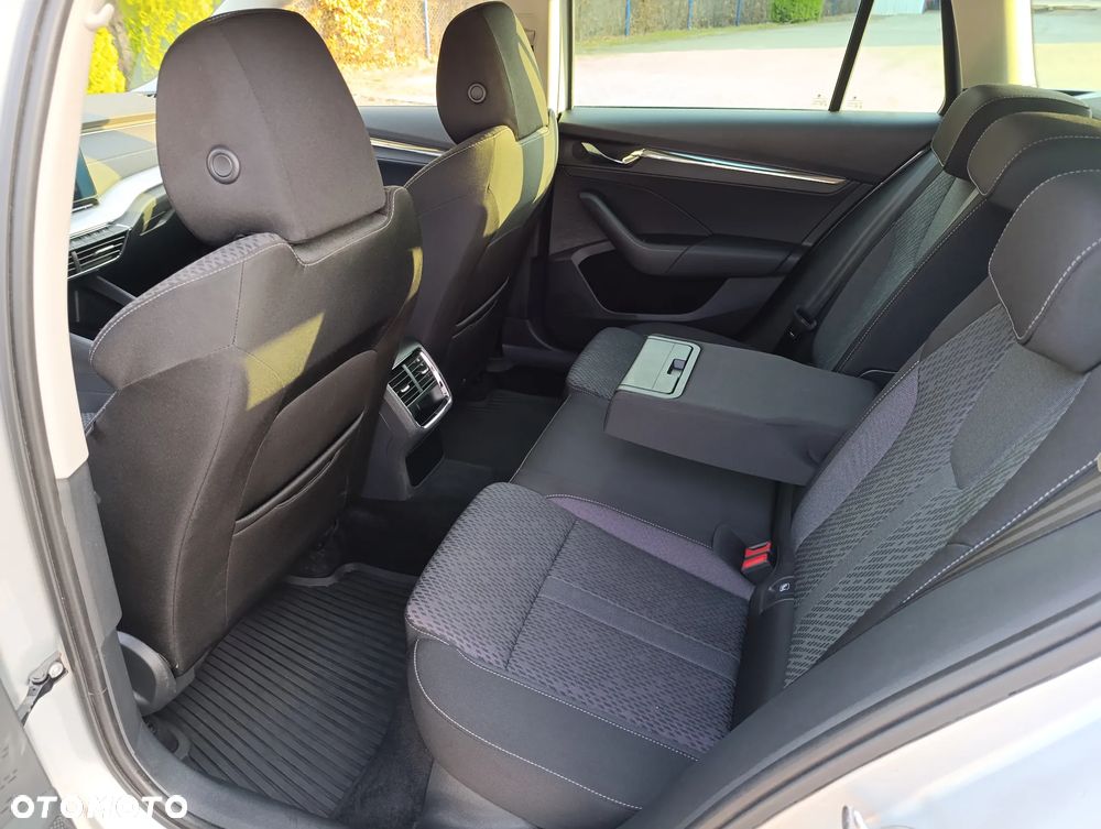 Skoda Octavia 2.0 TSI 4x4 Style DSG - 16