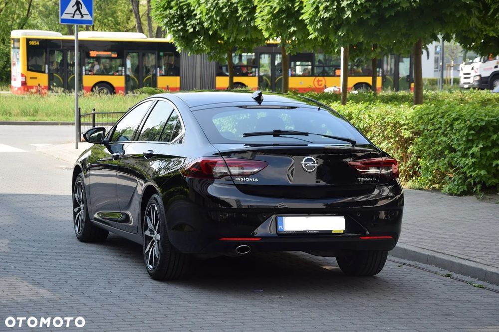 Opel Insignia 2.0 CDTI Cosmo - 4