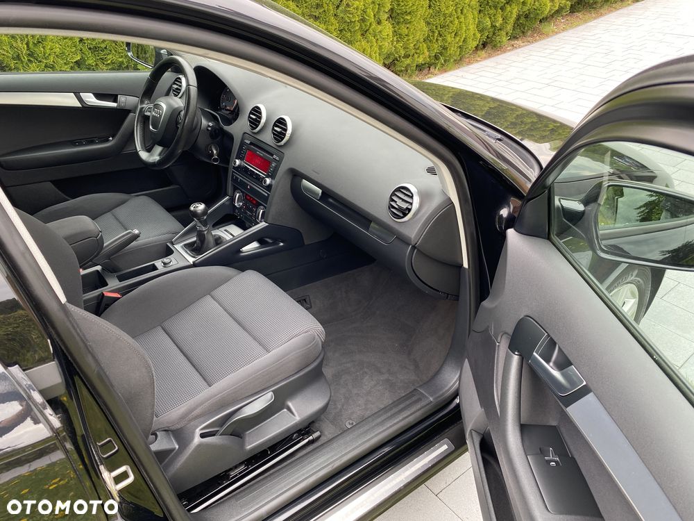 Audi A3 Sportback 2.0 TDI Ambition - 10