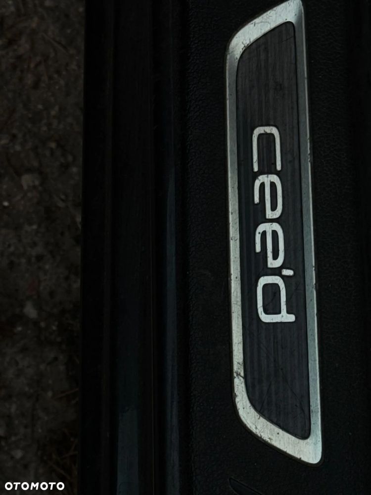 Kia Ceed Cee'd 1.6 CRDi GT Line DCT - 8