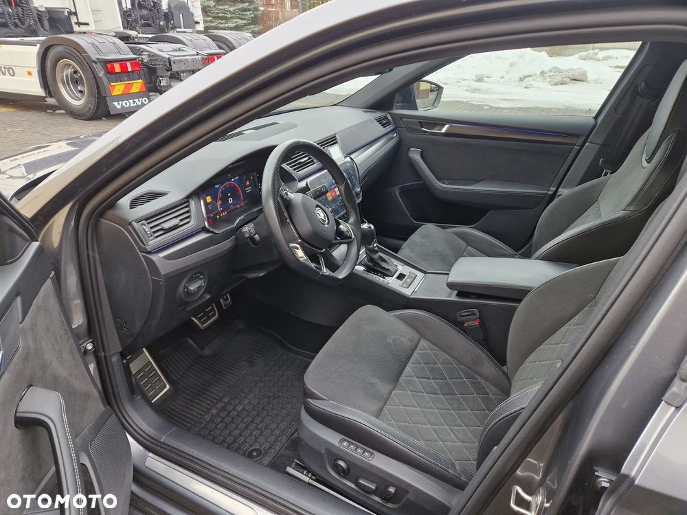 Skoda Superb 2.0 TDI SCR Sportline DSG - 22