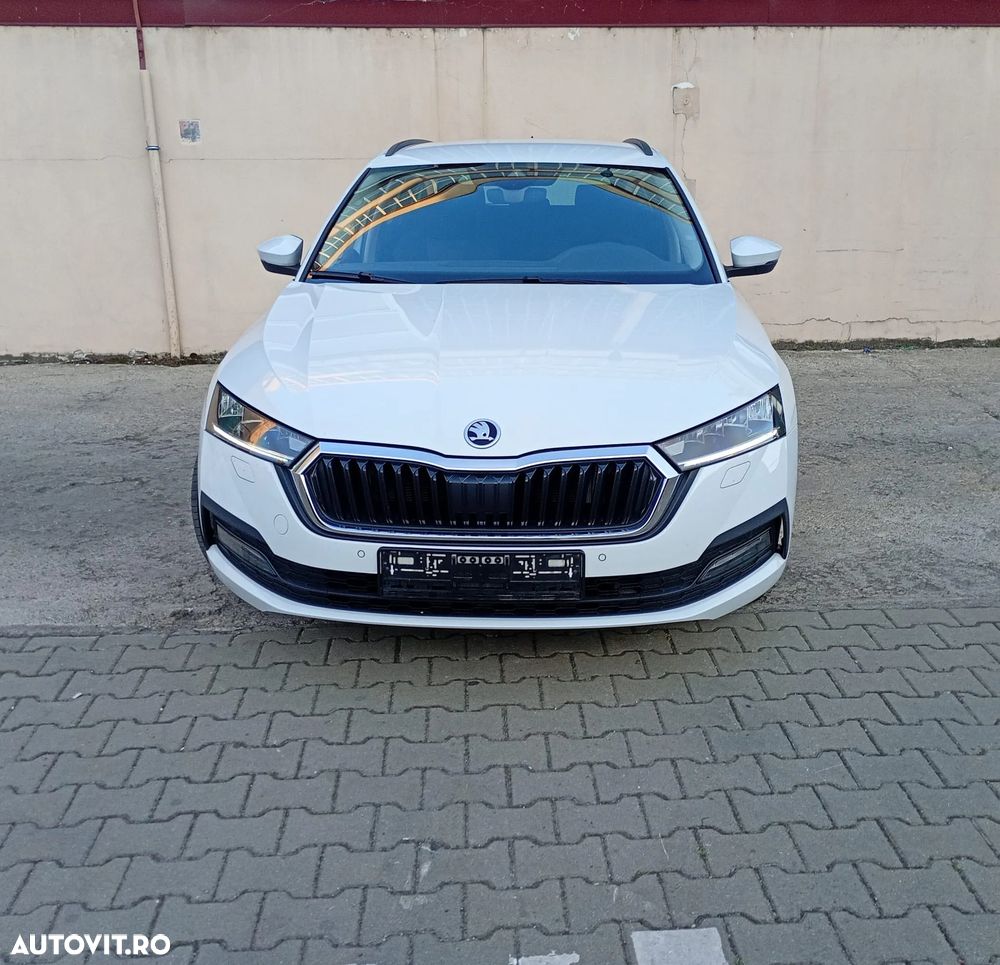 Skoda Octavia 2.0 TDI DSG Ambition - 9