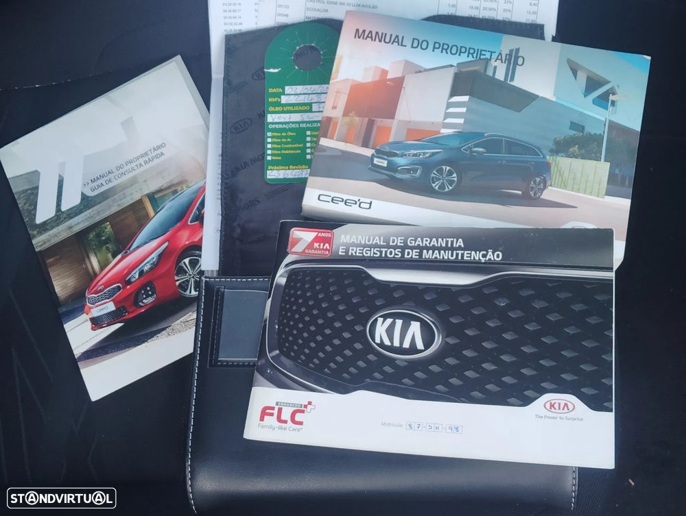 Kia Ceed SW 1.6 CRDi EX - 21
