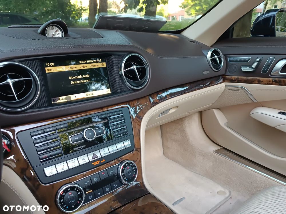 Mercedes-Benz SL 500 7G-TRONIC - 28
