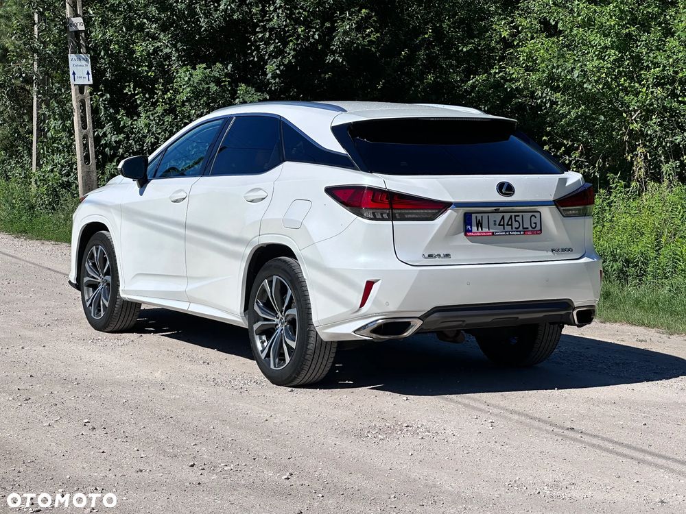 Lexus RX - 8