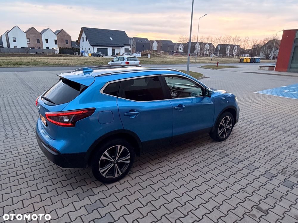 Nissan Qashqai 1.5 dCi N-Connecta - 8