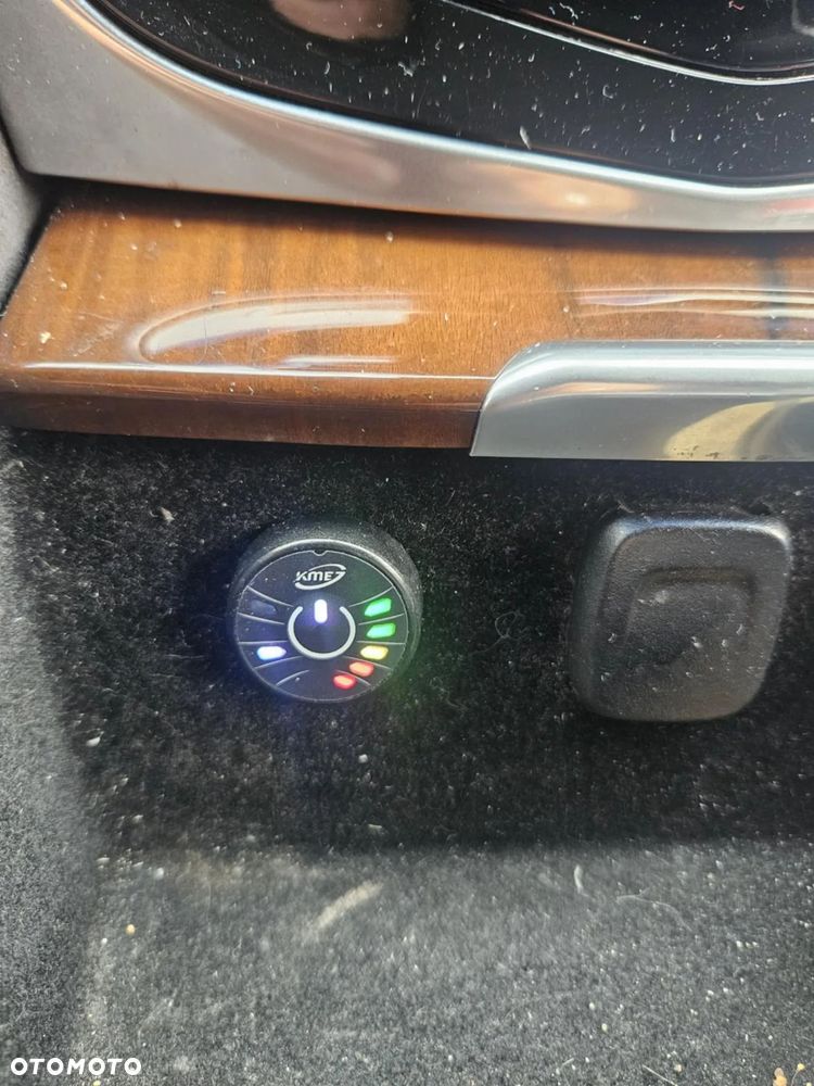 Cadillac Escalade 6.2 V8 ESV Premium - 20