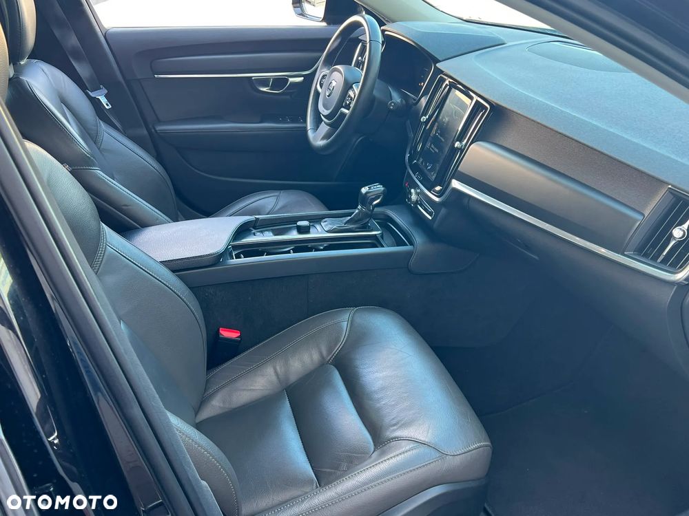 Volvo V90 - 18
