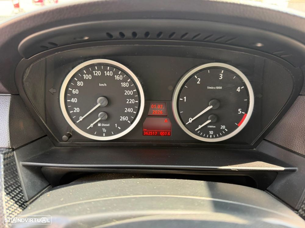 BMW 520 - 35