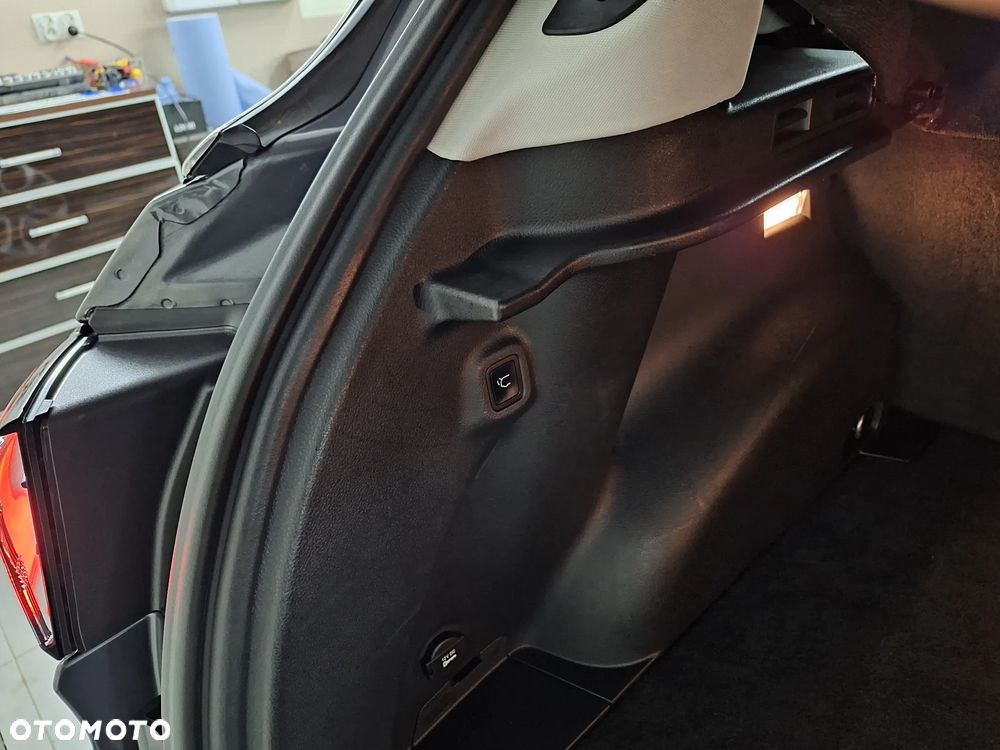 Jeep Compass 1.3 T4 4xe Automatik Limited - 26