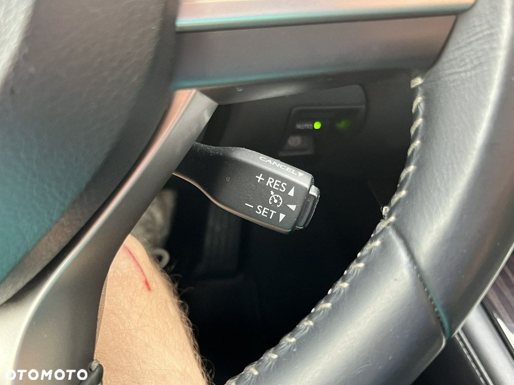 Lexus GS 200t / 300 Elegance - 34