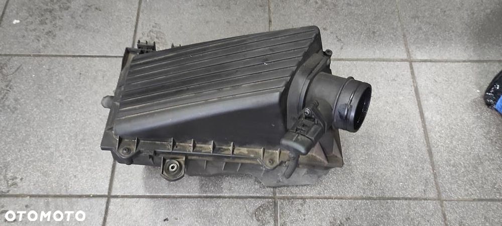 FILTR POWIETRZA OBUDOWA FILTRA VW AUDI SEAT SKODA 1.9 TDI LEON I TOLEDO II GOLF 4 BORA A3 8L - 1