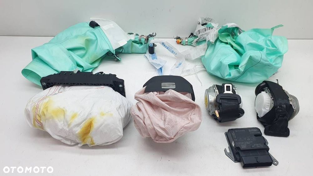 PODUSZKI AIRBAG KOMPLET WYSTRZELONE USZKODZONE SEAT LEON IV DO REGENERACJI - 1
