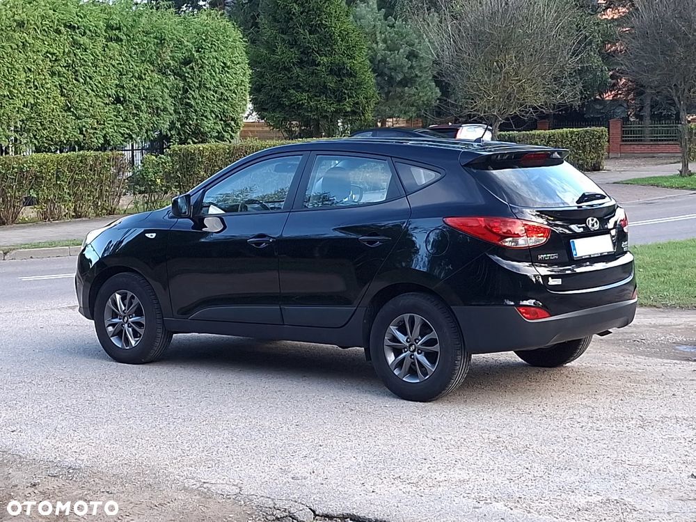 Hyundai ix35 1.7 CRDi 2WD Fifa World Cup Edition - 2