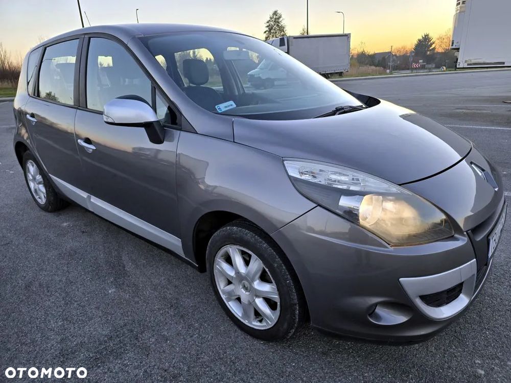 Renault Scenic 1.5 dCi Avantage - 12