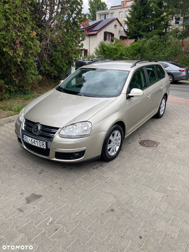 Volkswagen Golf 1.6 Comfortline - 1