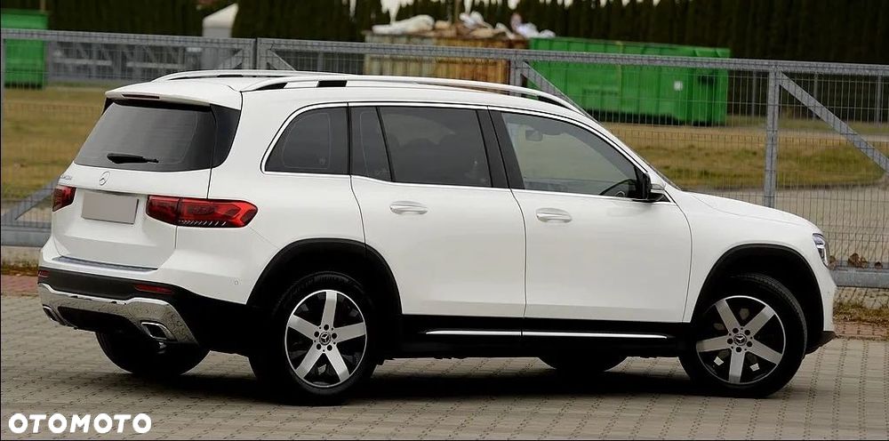 Mercedes-Benz GLB 200 d 8G-DCT Progressive - 15