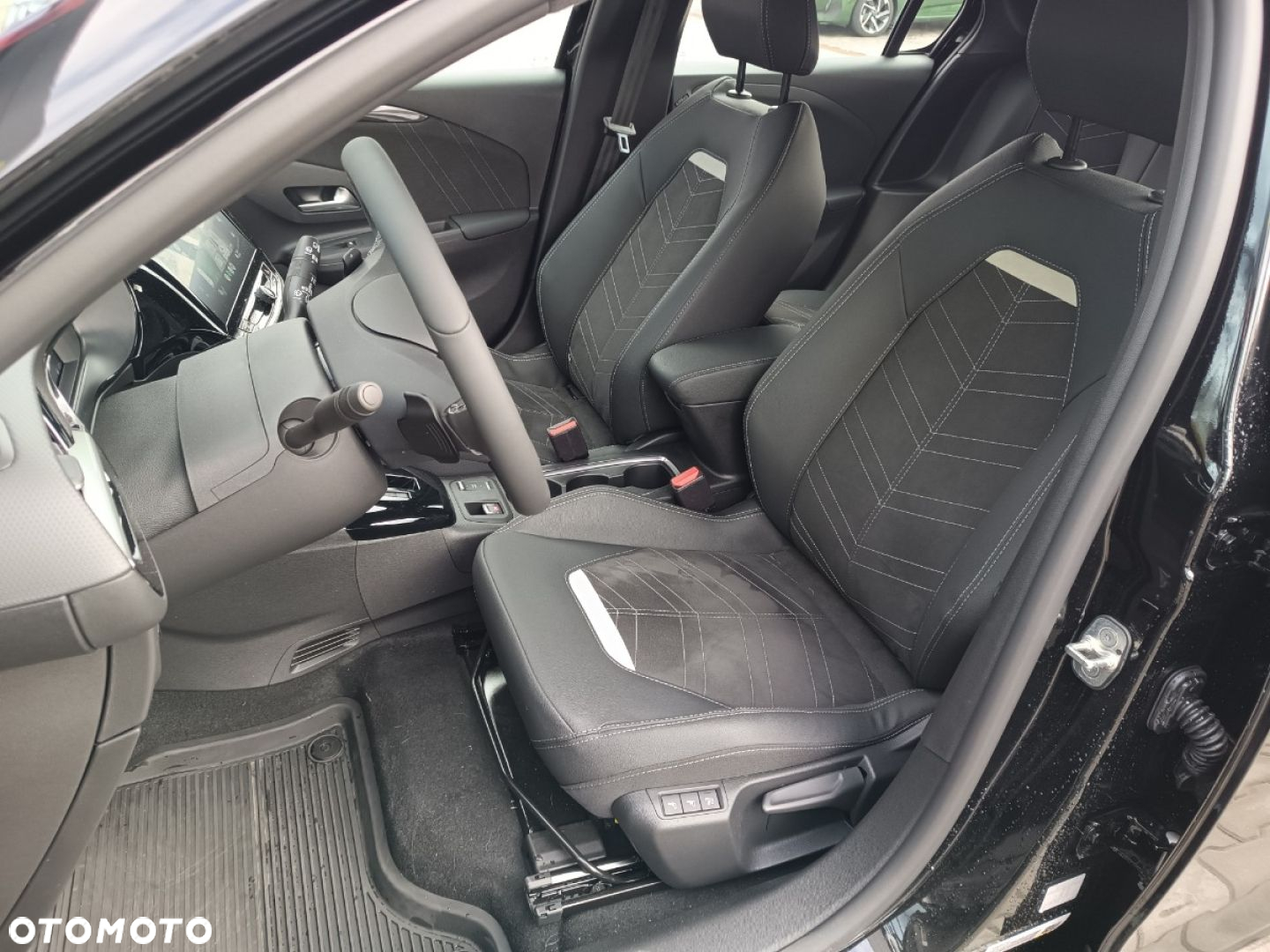 Opel Corsa - 11