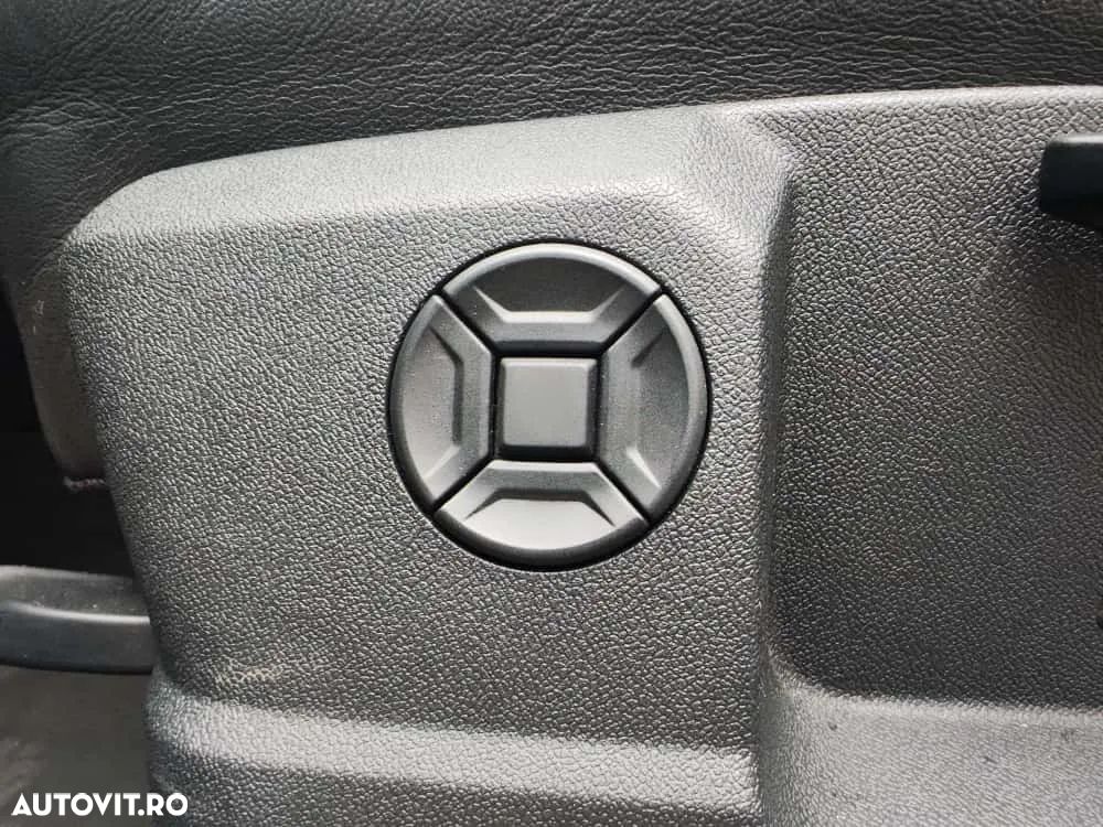 Audi Q3 Sportback 2.0 40 TDI quattro S tronic S Line - 12