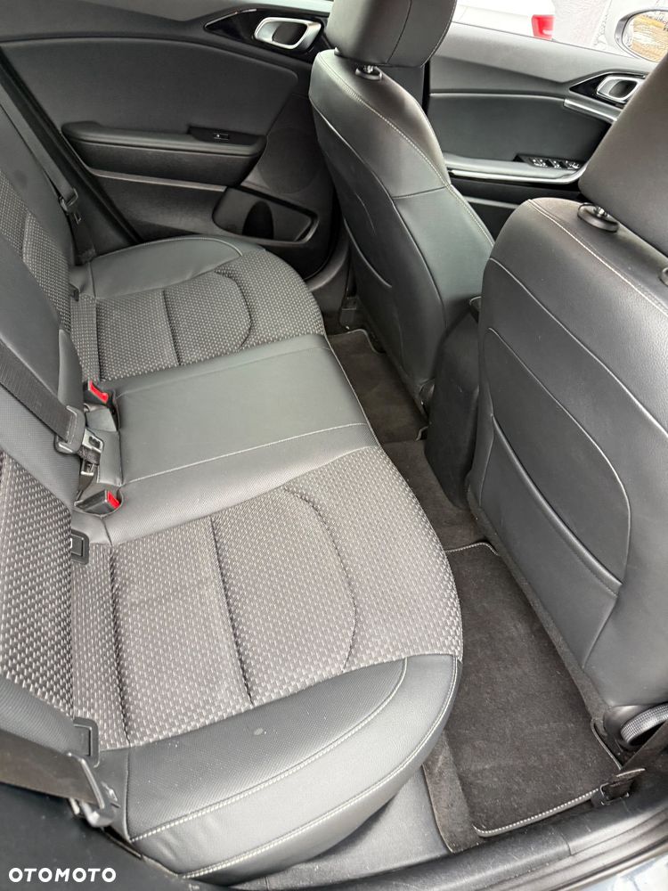 Kia Ceed 1.6 CRDi Edition 7 - 14