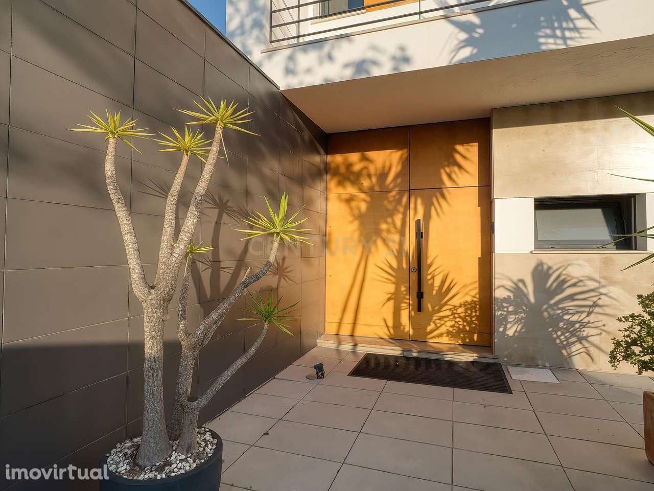 Moradia de Luxo na Nazaré — Conforto, Funcionalidade e Localização de - Grande imagem: 3/57