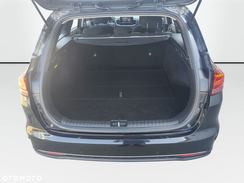 Kia Ceed - 14
