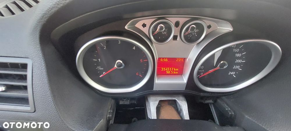 Ford C-MAX - 4