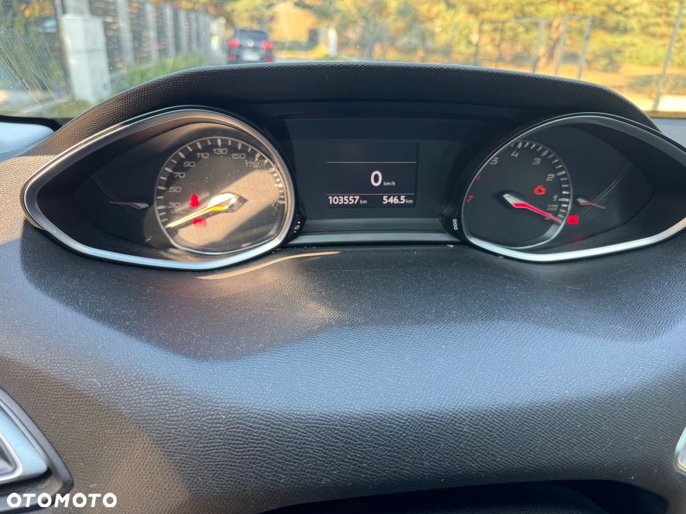 Peugeot 308 1.6 THP Allure - 11