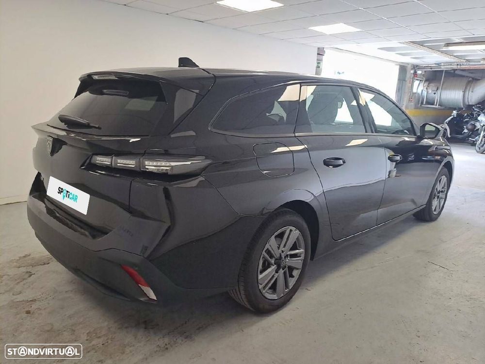 Peugeot 308 1.2 Hybrid Style e-DCS6 - 4