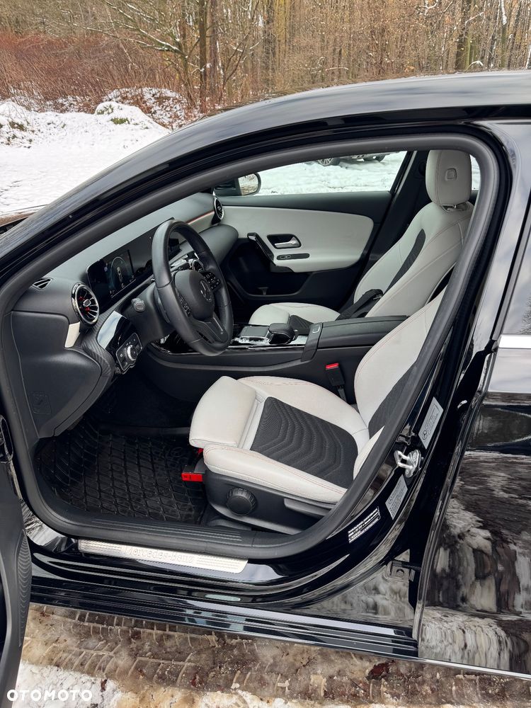 Mercedes-Benz Klasa A 220 7G-DCT - 20