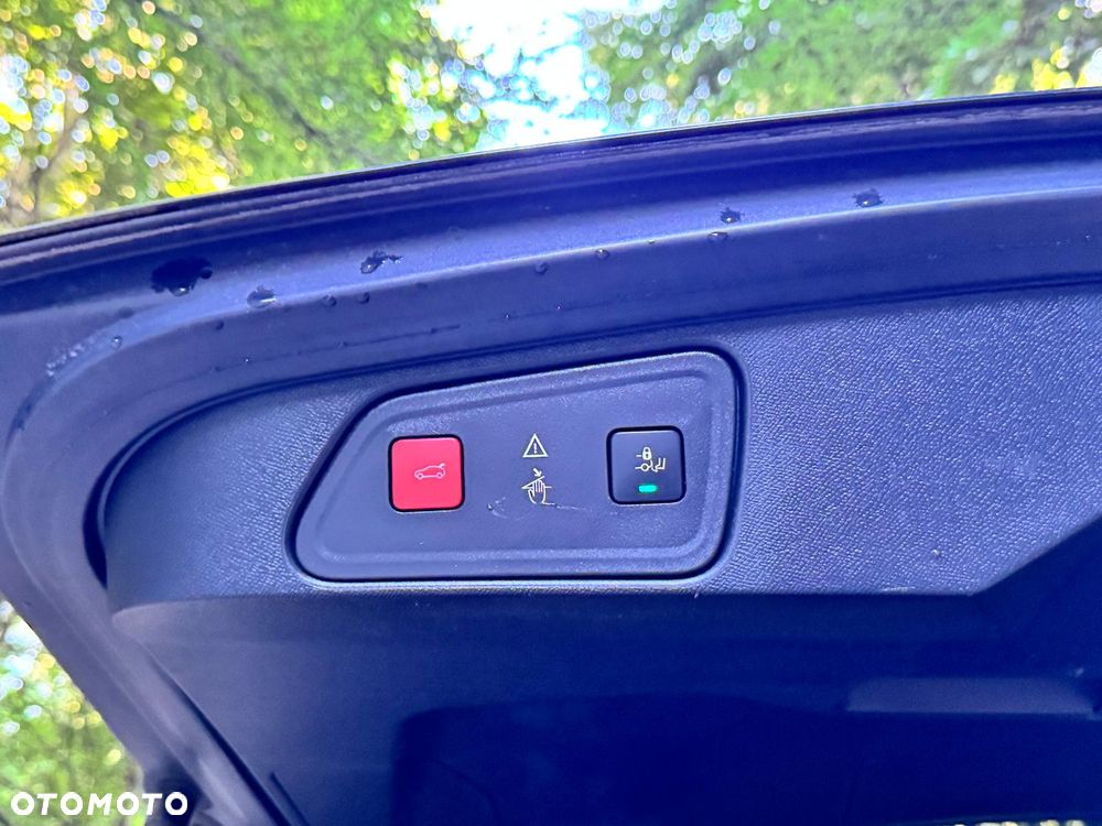 Peugeot 3008 BlueHDi 180 Stop & Start EAT8 GT - 13