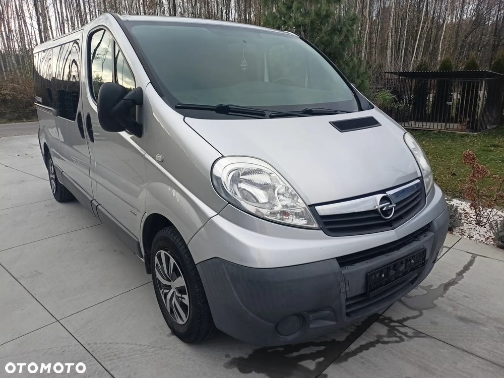 Opel Vivaro - 9