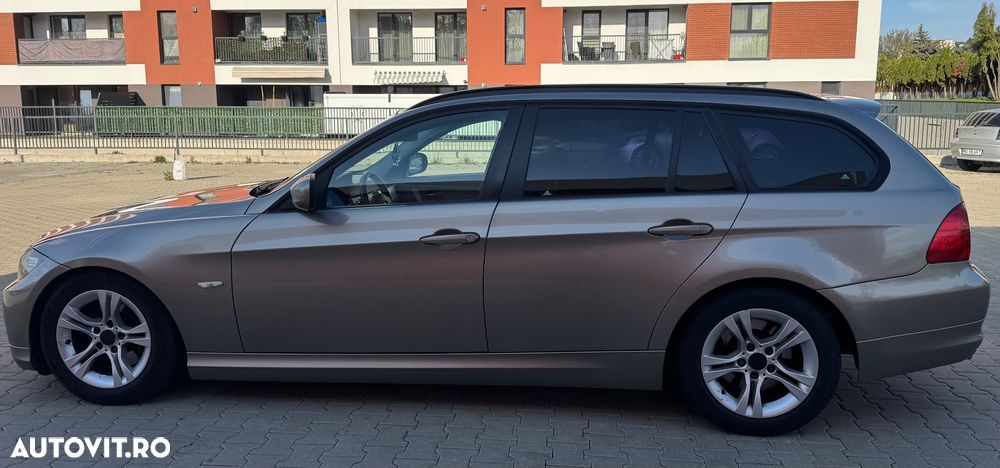 BMW Seria 3 320d DPF Aut. - 3
