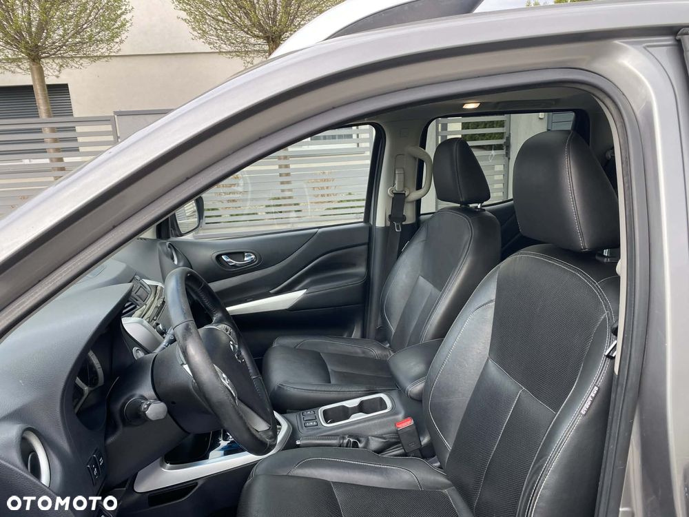 Nissan NP300 Pickup DC 4x4 Autm EU6 Tekna - 9