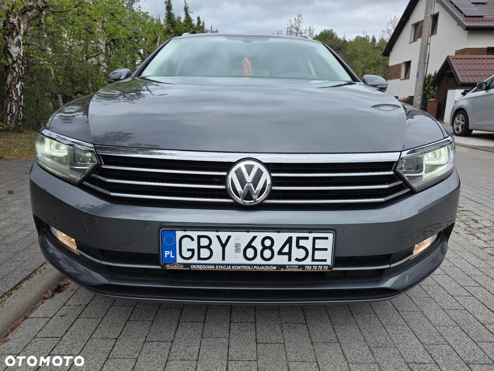 Volkswagen Passat 1.6 TDI (BlueMotion Technology) DSG Comfortline - 4