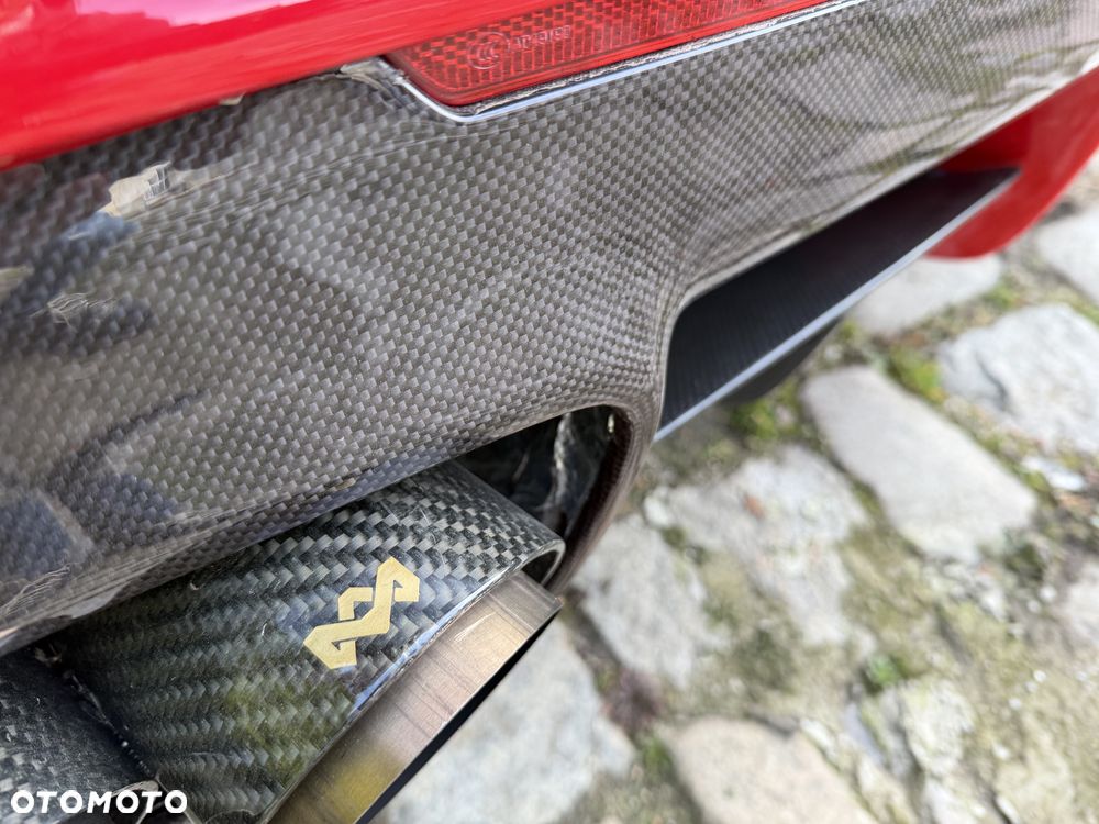 Ferrari F12berlinetta - 17