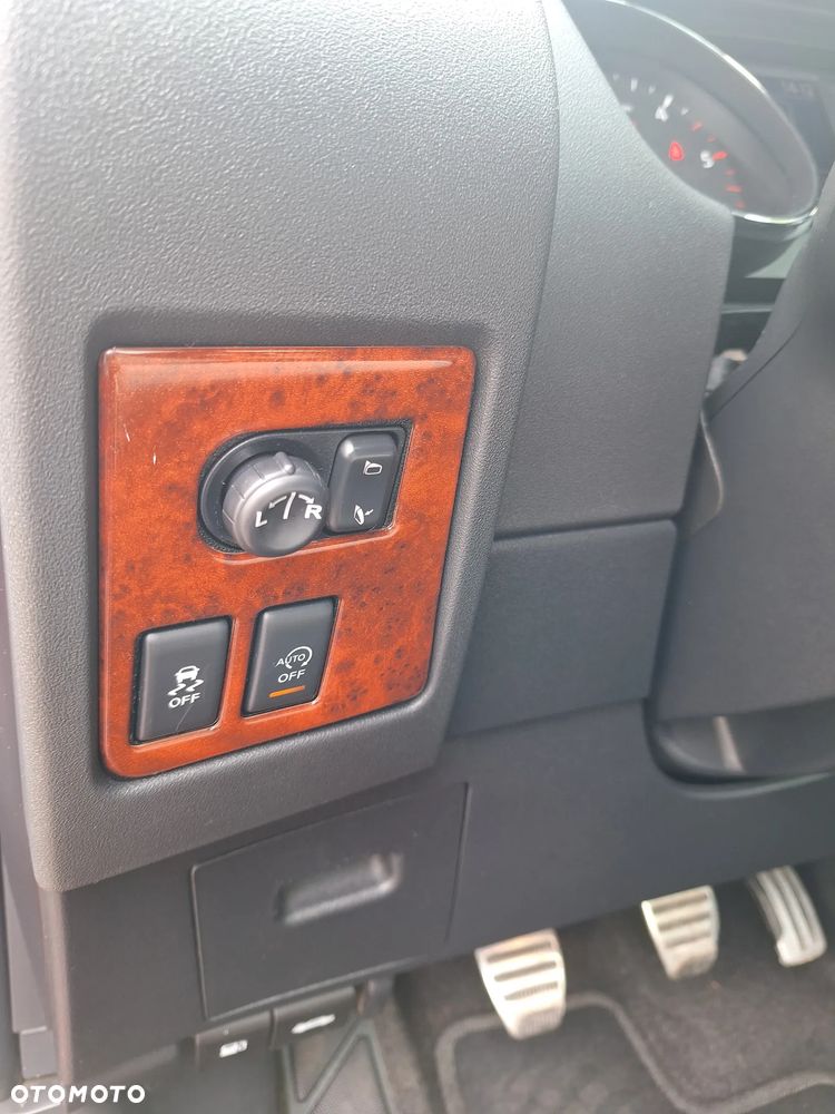 Nissan Qashqai 1.6 dCi DPF tekna - 24