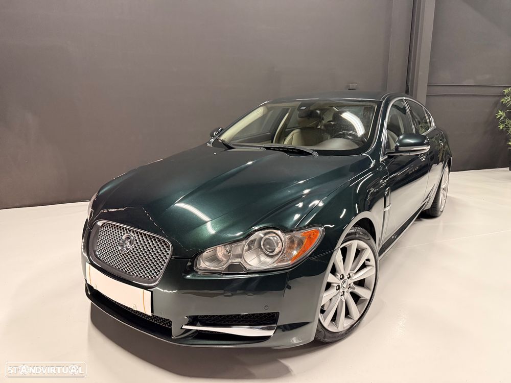 Jaguar XF 3.0 D V6 Premium Luxury - 1