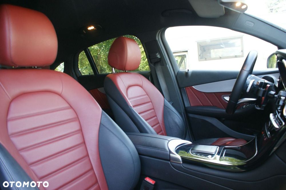 Mercedes-Benz GLC - 22