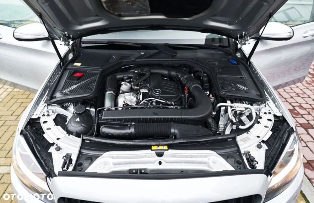 Mercedes-Benz Klasa C 200 (BlueTEC) d 7G-TRONIC - 26
